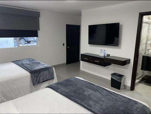 Hotel Senorial - Housity