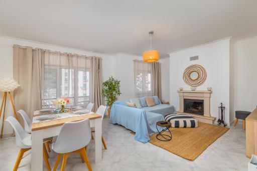 Breeze Beach House - Housity