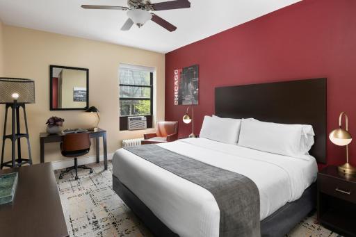 Majestic Hotel - Housity