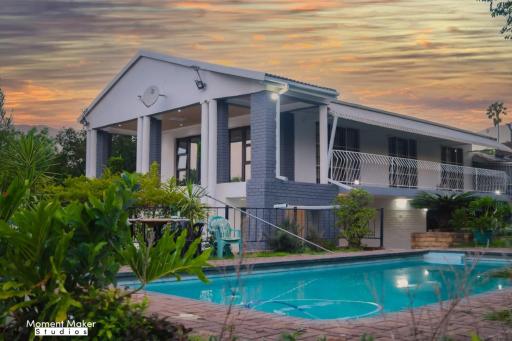 Falcon Lodge - Housity