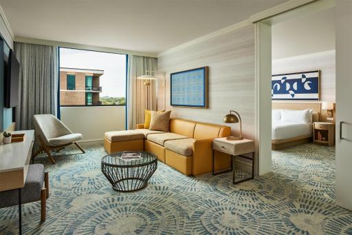 The Highland Dallas, Curio Collection by Hilton - Housity