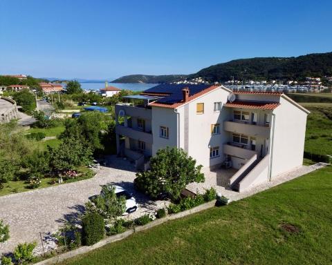 Apartments Angela Rab - Housity