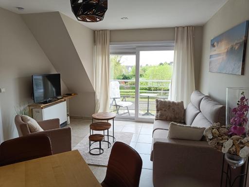 Beach Sun and Sea De Haan - Housity