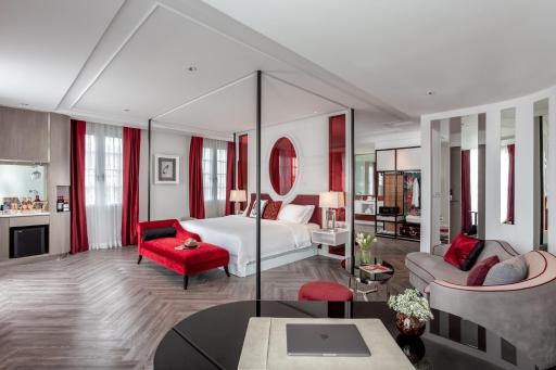 La Seine Hotel - Housity