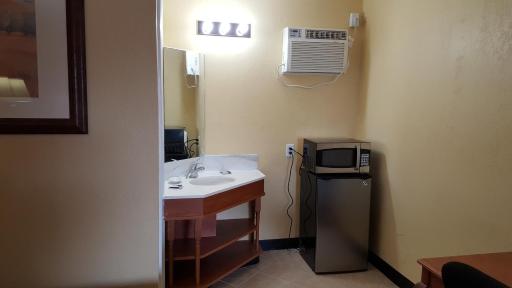 Budget Inn - Keokuk - Housity