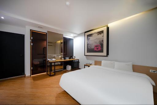 2 Heaven Hotel Seomyeon - Housity