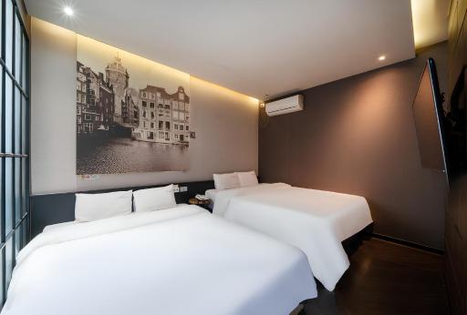 2 Heaven Hotel Seomyeon - Housity