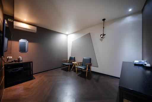 2 Heaven Hotel Seomyeon - Housity