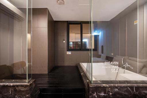2 Heaven Hotel Seomyeon - Housity