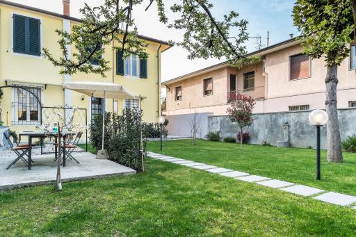 Villa Zibaldone, vivi il giardino in città! - Hizvo