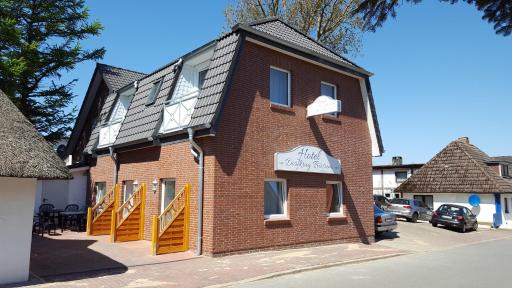 Hotel Dorfkrug Büsum - Housity