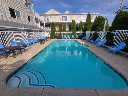 Ships Inn - Housity
