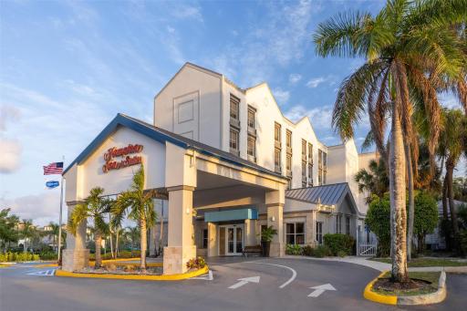 Hampton Inn & Suites Fort Lauderdale Airport - Hizvo