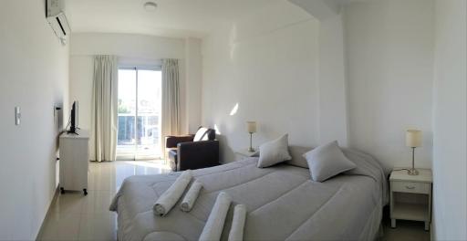 DELFINA suites 2A - Hizvo