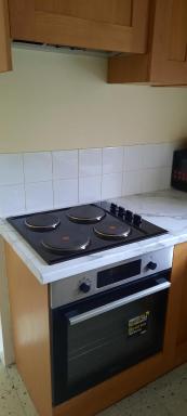 Lovely 2 Bed Garden Level Apartment Blackrock - Housity