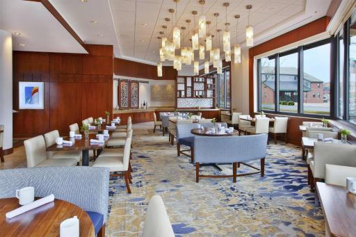 Hilton Garden Inn Portland Downtown Waterfront - Housity