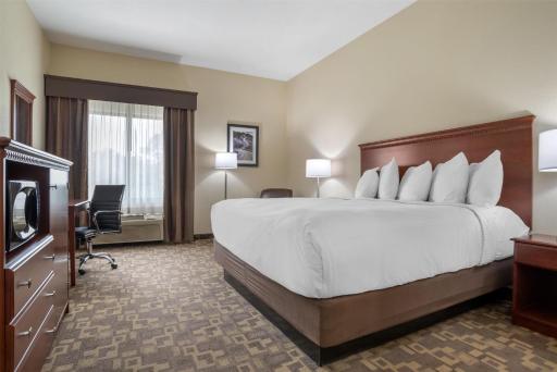 Best Western Opp Inn - Housity