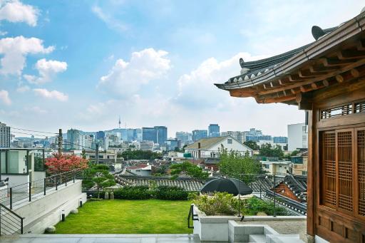 Bukchon Binkwan by Rakkojae - Housity