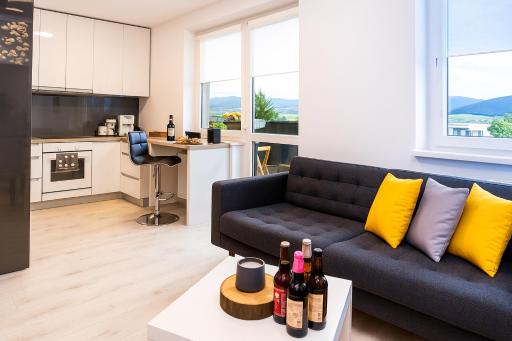 Apartment,private parking, balcony, smart check in - Hizvo