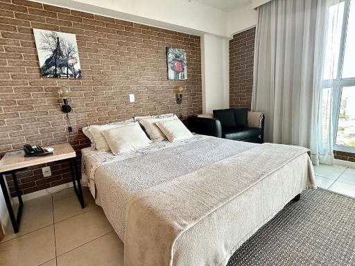 Saint Moritz Flat Particular com Garagem, Estilo Provençal no Coração de Brasília - Housity