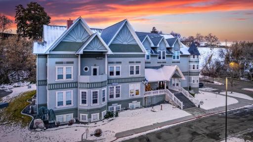 The Anniversary Inn - Boise - Housity