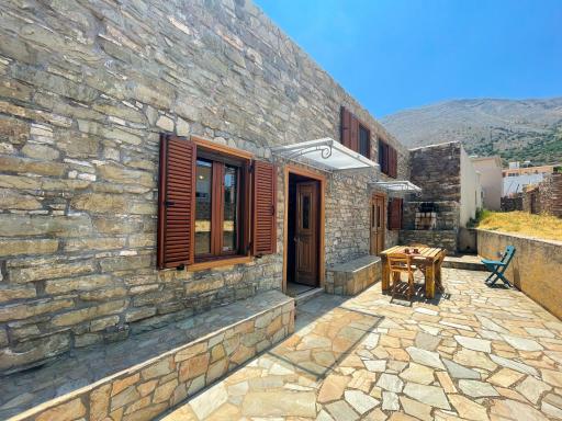 Echo Traditional House - Ηχώ Παραδοσιακό Σπίτι - Housity