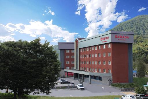 Ramada by Wyndham Suanbo - Housity