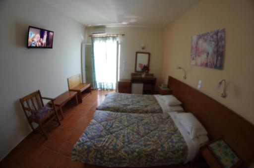 SeaBird Hotel - Housity