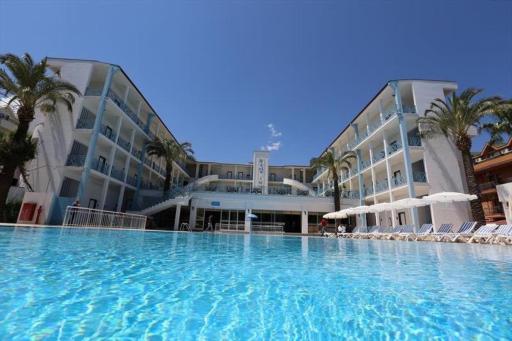 Anita Dream Hotel - Housity