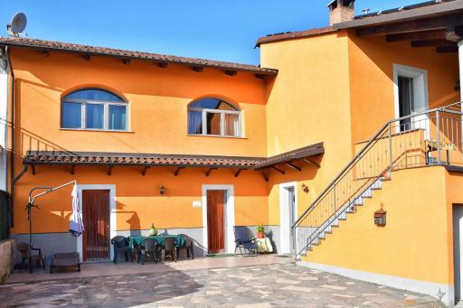 La Rondinella - Housity
