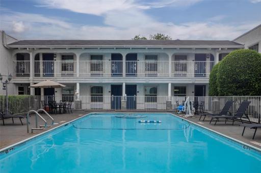Motel 6 Dallas TX Downtown - Housity