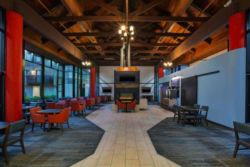Holiday Inn Express Nashville Airport, an IHG Hotel - Housity