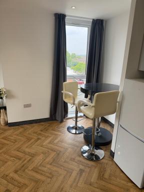 Lovely 1 Bedroom Condo in Leicester City - Housity