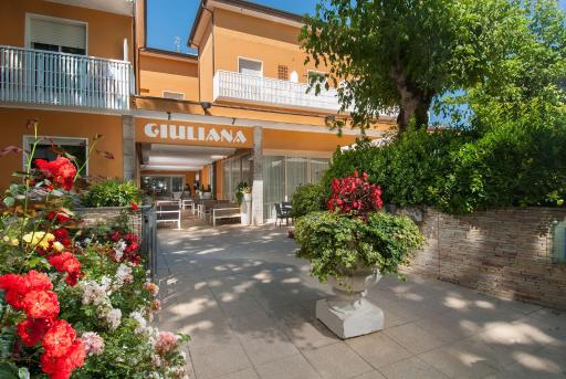 Hotel Giuliana - Housity