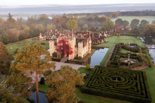 Hever Castle Luxury Bed and Breakfast - Housity