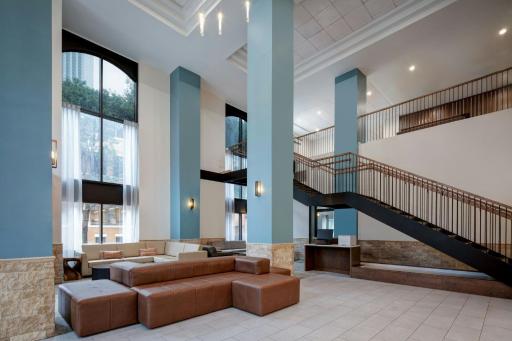 SpringHill Suites by Marriott Dallas Downtown / West End - Housity
