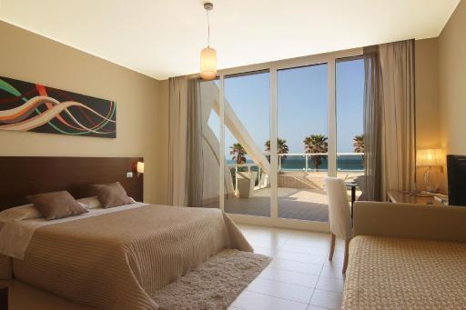 Martur Resort - Housity