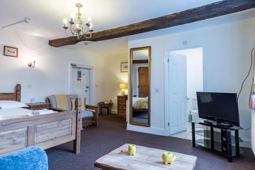 The Littleton Arms - Housity