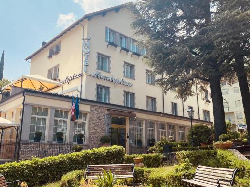 Hotel Montepizzo - Housity