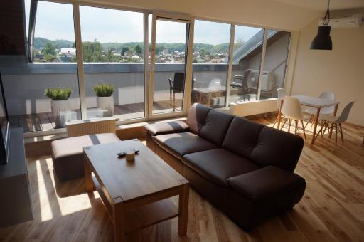 Napoleon Hill Apartment - Housity