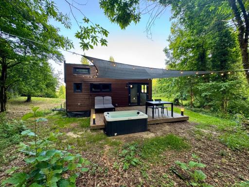 Tiny house face à la forêt - Évasion nature - Housity