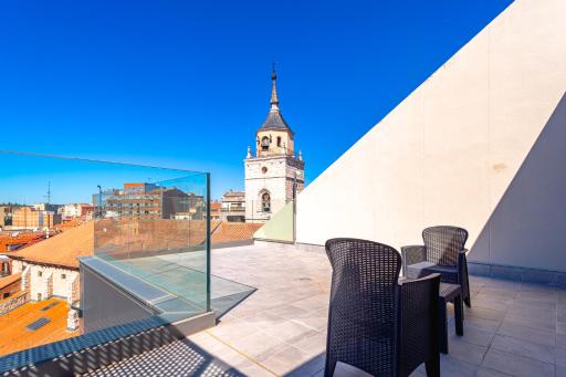 Calle Santiago 11, - Housity
