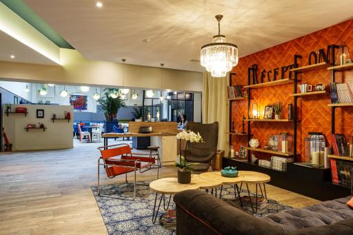 The Originals Boutique, Hôtel Le Londres, Saumur (Qualys-Hotel) - Housity