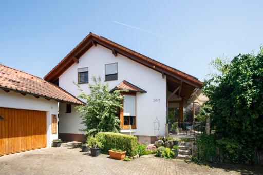 Gästezimmer am Hof - Housity