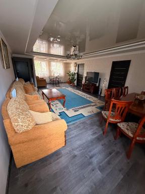 Armen's B&B - Housity
