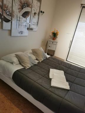 le relais de l aiguillon - Housity