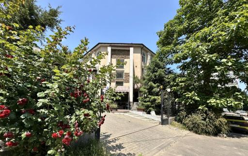 Hotel Nika - Housity