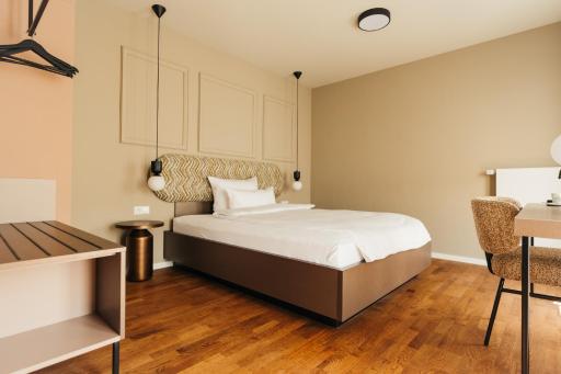 beppo Restaurant Suites - Housity