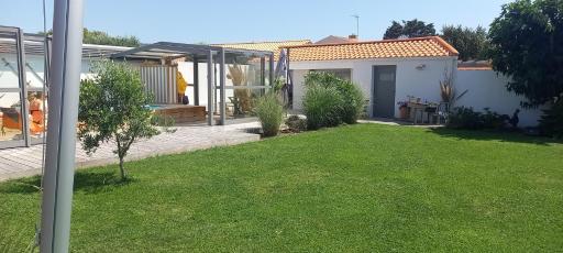 Villa des Huniers à La Chaume - Housity