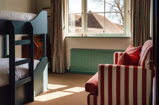 Deans Place Hotel - Housity